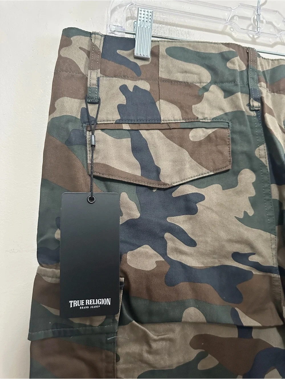 True Religion Camo Cargo Shorts Men’s Size 30 NWT Military Utility Cotton